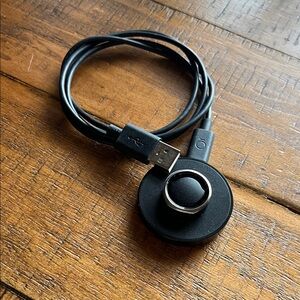 Oura Ring with Charger Silver Size 8